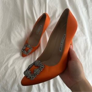 Manolo Blahnik 70mm Hangisi orange heels